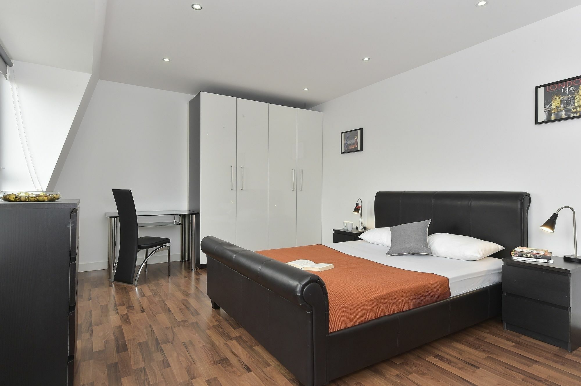 לונדון Tower Bridge Superior Apartments מראה חיצוני תמונה
